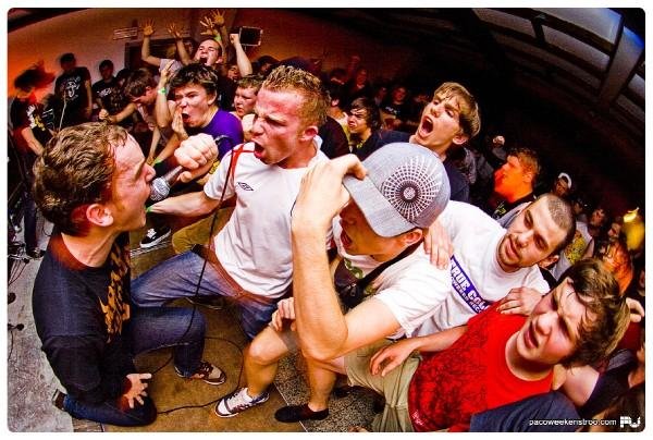 Belgium Hardcore band Rise and Fall Live in 2008