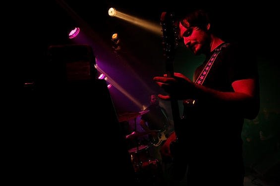 Andrew Elstner of Torche playing with Riddle of Steel Oct 2009 Photo by Nick Schnelle